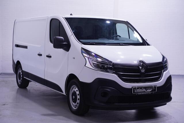 Renault TRAFIC 2.0 dCi 120pk L2H1 Airco, LED Koplampen Laadruimte Pakket, Keyless Entry, PDC achter, 3-Zits