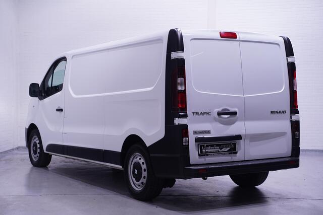 Renault TRAFIC 2.0 dCi 120pk L2H1 Airco, LED Koplampen Laadruimte Pakket, Keyless Entry, PDC achter, 3-Zits