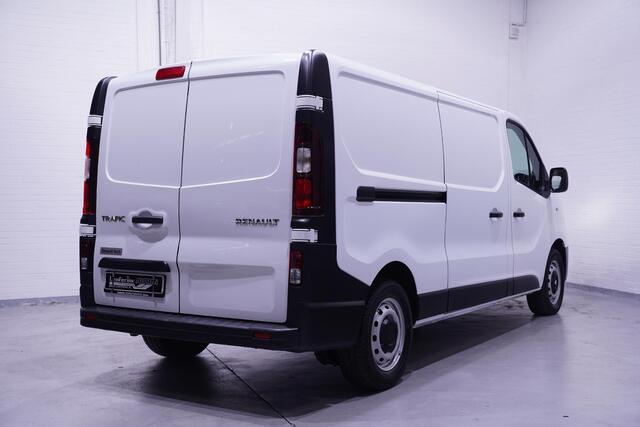 Renault TRAFIC 2.0 dCi 120pk L2H1 Airco, LED Koplampen Laadruimte Pakket, Keyless Entry, PDC achter, 3-Zits