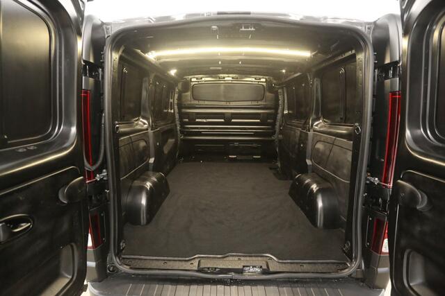 Renault TRAFIC 2.0 dCi T29 L1H1 146PK Automaat Airco Camera PDC LED 3 Persoons Elektrpakket