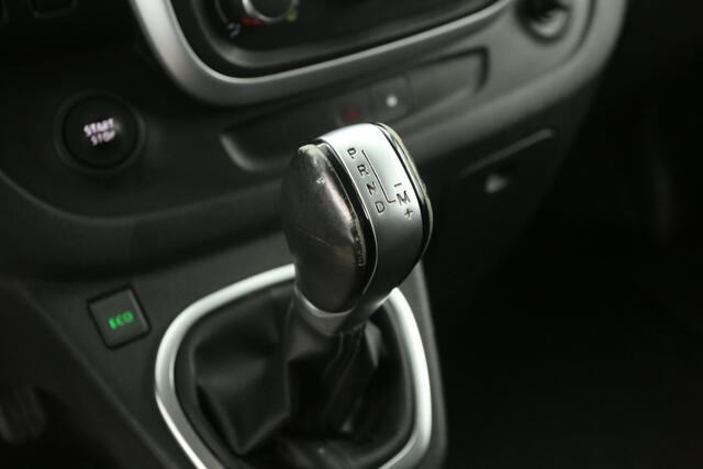Renault TRAFIC 2.0 dCi T29 L1H1 146PK Automaat Airco Camera PDC LED 3 Persoons Elektrpakket