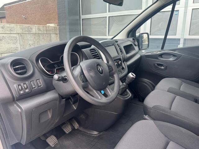 Renault TRAFIC 2.0 DCi 120PK L2H1 GB / Airco / Navi / Cruise