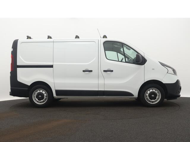 Renault TRAFIC 1.6 dCi 125PK L1H1 Comfort 3Pers. / Cruise-ctr / Trekhaak / Airco / Navigatie / Park distance / Dakdragers / Apk mei-2026
