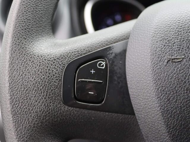 Renault TRAFIC 2.0 dCi 120 T29 L2H1 DC Work Edition | Dubbel Cabine | Trekhaak | Betimmering | Navigatie | Airconditioning | Parkeersensoren | LED |