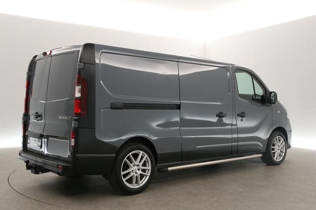 Renault TRAFIC 2.0 dCi T29 L2H1 145PK Automaat Airco Cruise Camera LED PDC 3 Persoons 18"LMV Trekhaak