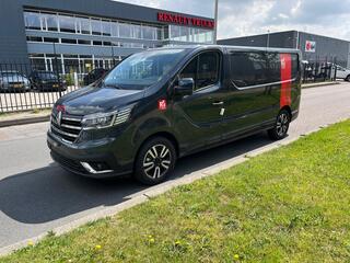 renault-trafic-e-tech-exclusive-red