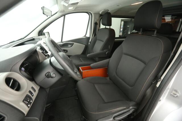 Renault TRAFIC 1.6 dCi L2H1 Marge Dubbele Cabine 5 Persoons Airco Cruise Navi PDC Elektrpakket Trekhaak