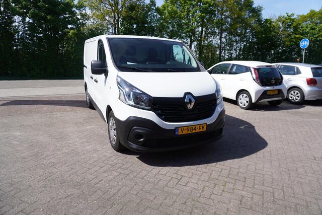 Renault TRAFIC 1.6 dCi T29 L1H1 Comfort Energy EURO6 3P TREKHAAK PDC CRUISE