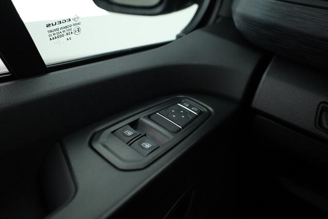Renault TRAFIC 2.0-150pk Automaat Dubb. Cab. L2H1 Advance | Camera | Apple Carplay | Cruise | Trekhaak | BPM Vrij!