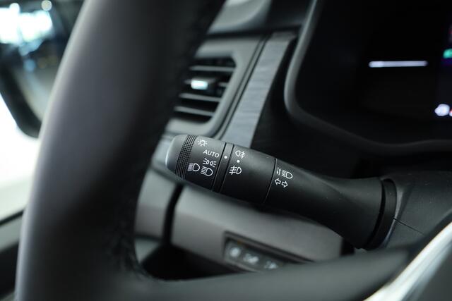 Renault TRAFIC 2.0-150pk Automaat Dubb. Cab. L2H1 Advance | Camera | Apple Carplay | Cruise | Trekhaak | BPM Vrij!