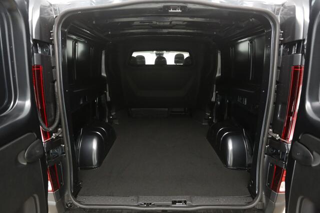 Renault TRAFIC 2.0 Blue dCi T29 L2H1 | BPM VRIJ | Dubbele Cabine | 5 Persoons | Airco Camera Cruise Carplay Trekhaak LED PDC 17"LMV