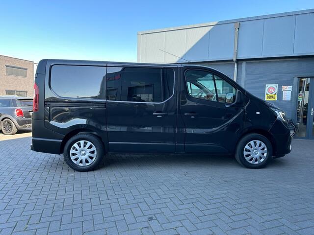Renault TRAFIC 1.6 DCi dubbel Cabine L2H1 Trekhaak 6 persoons