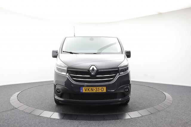 Renault TRAFIC 2.0 dCi T29 L2H1 | Trekhaak | Camera | CarPlay | Navi | 3-pers