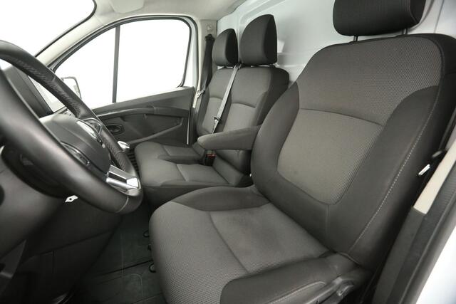 Renault TRAFIC 2.0 dCi T30 L2H1 Airco Cruise Carplay Parkeersensoren 3 Persoons Elektrpakket