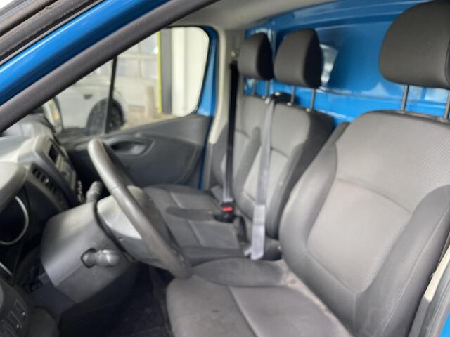 Renault TRAFIC 1.6 dCi 95 T27 L1H1 Comfort | Airco | Cruise Control | Trekhaak | Imperiaal | Bedrijfswageninrichting