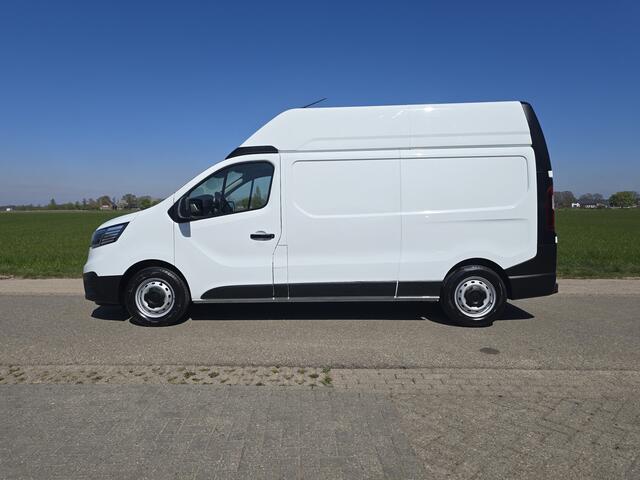 Renault TRAFIC 2.0 dCi 150 T29 L2 H2 Comfort - 150 Pk - Euro 6 - Airco - Cruise Control - Apple Carplay Android Auto