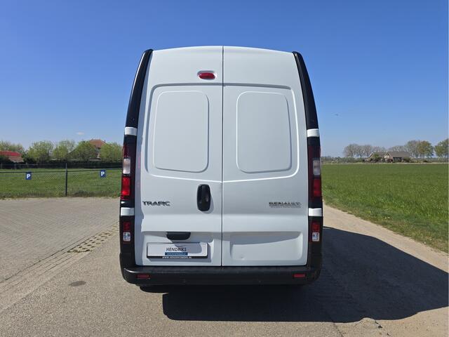 Renault TRAFIC 2.0 dCi 150 T29 L2 H2 Comfort - 150 Pk - Euro 6 - Airco - Cruise Control - Apple Carplay Android Auto