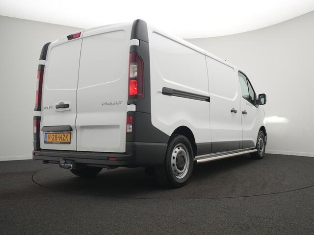 Renault TRAFIC 2.0 Blue dCi 130 T30 L2H1 Start - All seasonbanden - Achteruitrijcamera - Sidebars - Trekhaak