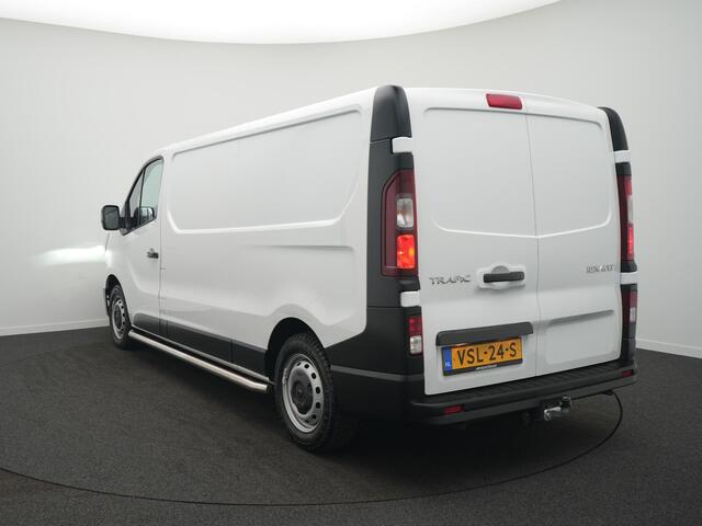 Renault TRAFIC 2.0 Blue dCi 130 T30 L2H1 Start - All seasonbanden - Sidebars - Trekhaak