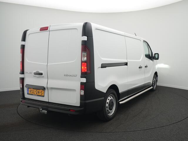 Renault TRAFIC 2.0 Blue dCi 130 T30 L2H1 Start - All seasonbanden - Sidebars - Trekhaak