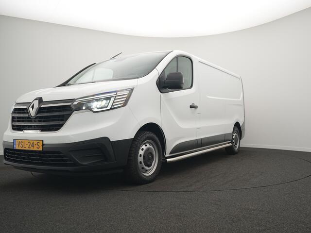 Renault TRAFIC 2.0 Blue dCi 130 T30 L2H1 Start - All seasonbanden - Sidebars - Trekhaak