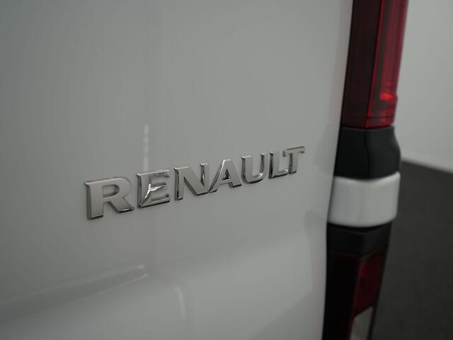 Renault TRAFIC 2.0 Blue dCi 130 T30 L2H1 Start - All seasonbanden - Sidebars - Trekhaak