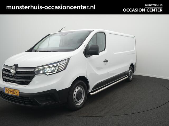 Renault TRAFIC 2.0 Blue dCi 130 T30 L2H1 Start - All seasonbanden - Achteruitrijcamera - Sidebars - Trekhaak