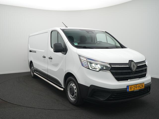 Renault TRAFIC 2.0 Blue dCi 130 T30 L2H1 Start - All seasonbanden - Achteruitrijcamera - Sidebars - Trekhaak
