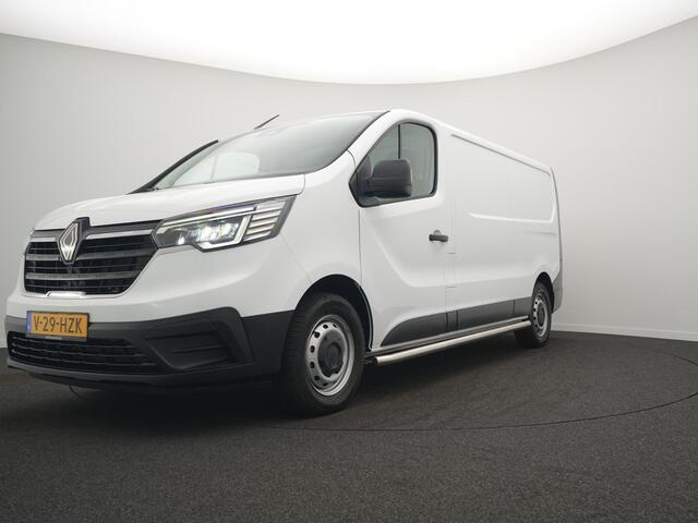 Renault TRAFIC 2.0 Blue dCi 130 T30 L2H1 Start - All seasonbanden - Achteruitrijcamera - Sidebars - Trekhaak