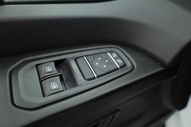Renault TRAFIC 2.0 dCi 130 T30 L2H1 Work Edition | Trekhaak | Cruise | Camera | Bluetooth