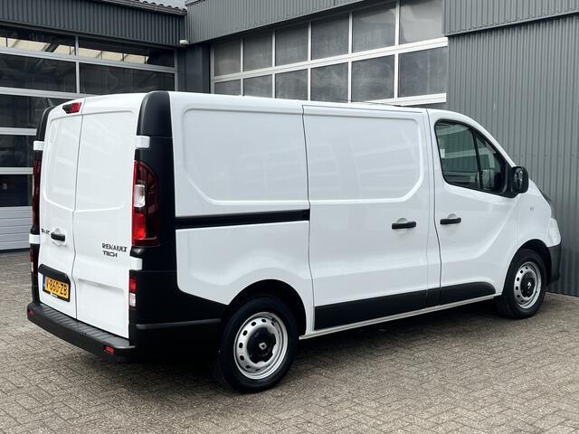 Renault TRAFIC 1.6 dCi T29 L1H1 Kastinrichting Airco Cruise controle Kastinrichting 3-Persoons Telefoonverbinding Parkeersensoren achter 1e eigenaar Euro 6 Dealer onderhouden