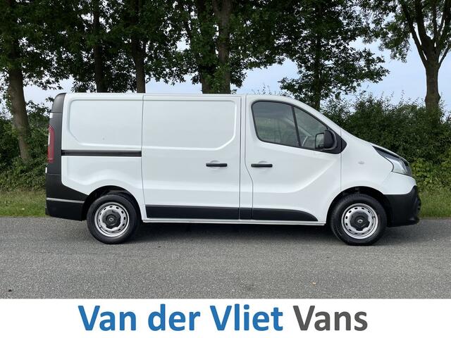 Renault TRAFIC 1.6 dCi E6 Comfort R-link 3 Zits Lease ¤220 p/m Airco, Navi, PDC, Bedrijfsinrichting, Cruise controle, onderhoudshistorie aanwezig