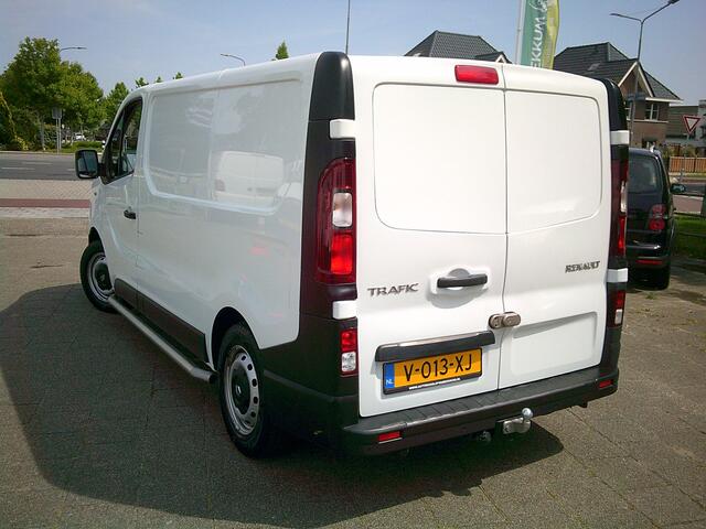 Renault TRAFIC 1.6 dCi T27 L1H1 Comfort VOORZIEN VANAIRCO+CRUISE+TREKHAAK!!!