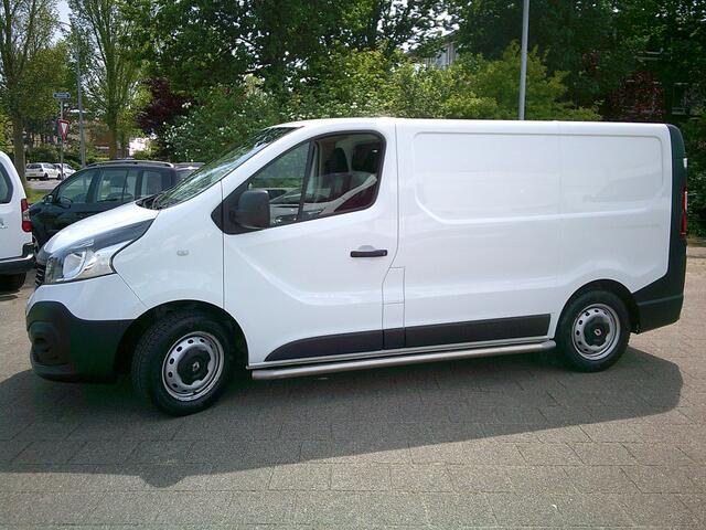 Renault TRAFIC 1.6 dCi T27 L1H1 Comfort VOORZIEN VANAIRCO+CRUISE+TREKHAAK!!!