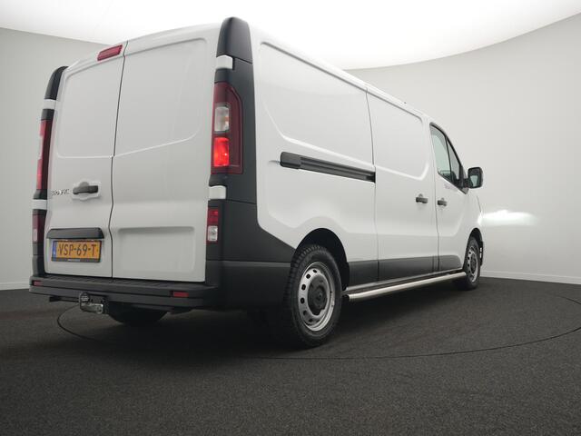Renault TRAFIC 2.0 Blue dCi 130 T30 L2H1 Start - All Seasonbanden - Trekhaak - Sidebars