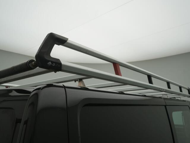Renault TRAFIC 2.0 dCi 120 T29 L2H1 DC Work Edition - All Seasonbanden - Trekhaak