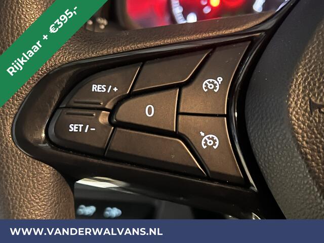Renault TRAFIC 2.0 dCi 131pk L2H1 Euro6 RIJKLAAR Airco | LED | Cruisecontrol | 2500kg Trekhaak Bijrijdersbank