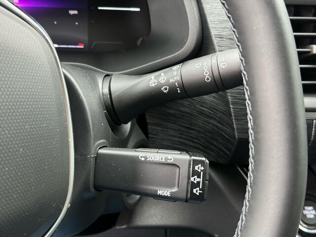 Renault TRAFIC 2.0 Blue dCi 170 DC T30 L2H1 Anniversary | BPM vrij | Direct leverbaar | Camera | Navigatie | Carplay