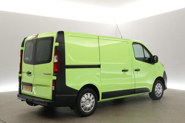 Renault TRAFIC 1.6 dCi T29 L1H1 Airco Cruise Navigatie 3 Persoons Parkeersensoren Elektrpakket Trekhaak