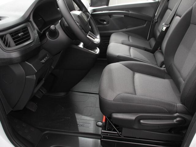 Renault TRAFIC 2.0 Blue dCi 130 T30 L2H1 Advance Demo ! | Navigatie | Airco | Lichtmetalen velgen | Betimmering | Trekhaak | Parkeer sensoren | Dab
