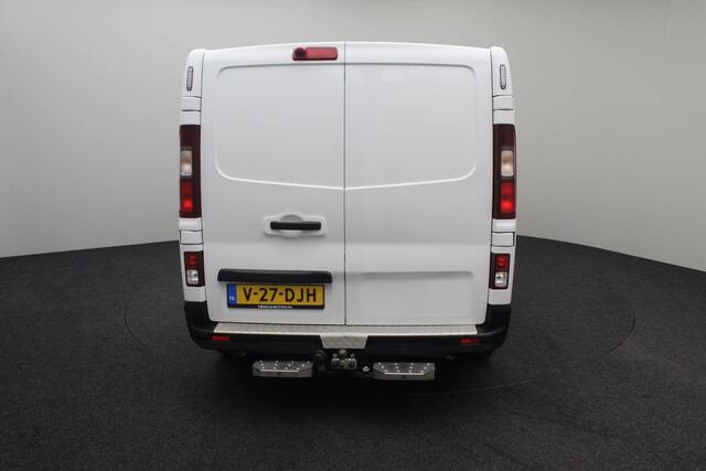Renault TRAFIC 2.0 Blue dCi 130 T29 L1H1 Advance 2024 NAP | Airco | Carplay | Cruise conrol | Camera | LED | PDC | Sidebars | Elektrische ramen + spiegels | Centrale vergrendeling op afstand | DAB | Trekhaak