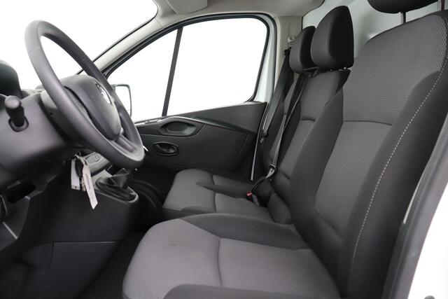 Renault TRAFIC 2.0 dCi 120 PK T29 L1H1 Comfort 3-Pers Carplay Navi Trekhaak