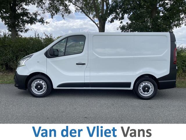 Renault TRAFIC 2.0 dCi 120pk E6 R-link 3-zits Lease ¤246 p/m Airco, Navi, PDC, Trekhaak, Imperiaal, Cruise controle, onderhoudshistorie aanwezig