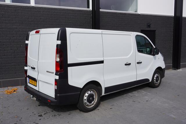 Renault TRAFIC 1.6 dCi 125PK EURO 6 - Airco - Navi - Cruise - ¤ 9.950,- Excl.
