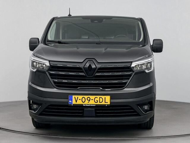 Renault TRAFIC 2.0 dCi T30 L2H1 Advance 130PK | Black-edition + Sidebars | Lichtmetalen velgen | Betimmering | Climate control | Achteruitrijcamera | Trekhaak | Zijwandbekleding |