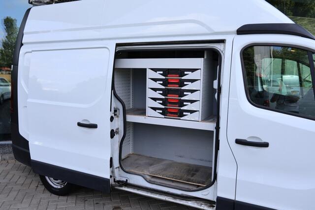 Renault TRAFIC L2H2 1.6 Dci AIRCO*CRUISE*2x Schuifdeur*PDC*TREKHAAK*NL-Auto