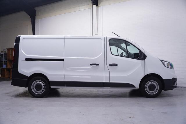 Renault TRAFIC 2.0 dCi 130 pk L2H1 Airco ECC, Laadruimte Pakket Apple Carplay, PDC V+A, Camera, Cruise control, Nieuw 2024, 3-Zits