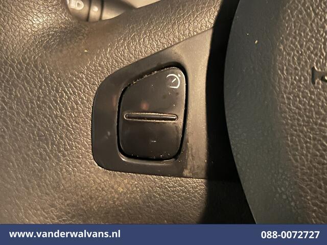 Renault TRAFIC 2.0 dCi 120pk L1H1 Euro6 Airco | Navigatie | LED | Cruisecontrol | Trekhaak Parkeersensoren