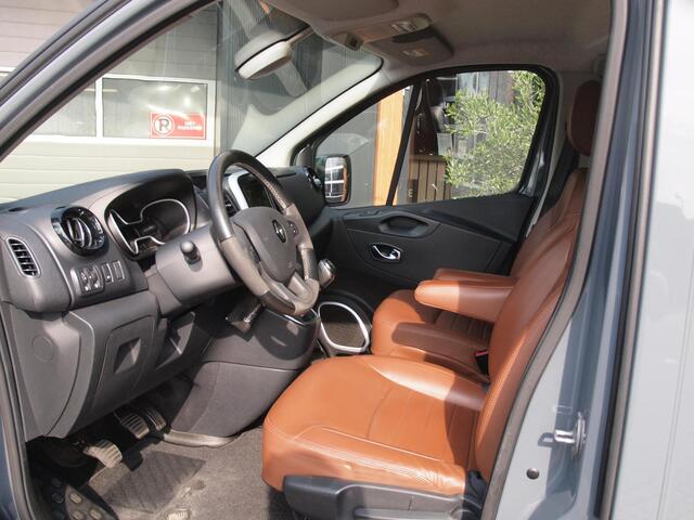 Renault TRAFIC 2.0 dCi 145 T30 L2H1 Comfort | Dubbele Cabine | Camera | Cruise Control | Leer | Trekhaak |