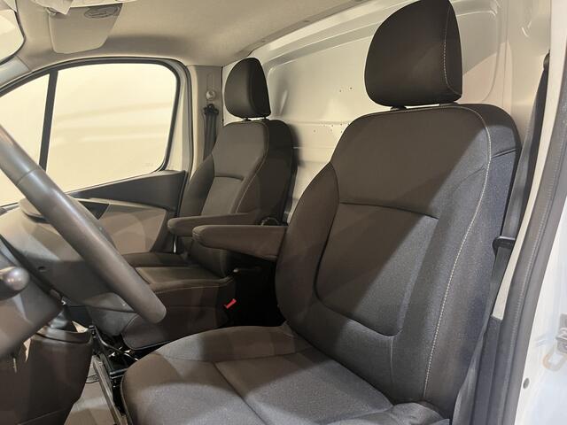 Renault TRAFIC 1.6 dCi L2H2 125 PK Servicebus / Inrichting / Euro 6 / 2X Schuifdeur / Airco / Cruise Control / PDC / Trekhaak / Imperiaal / 96.200 KM !!